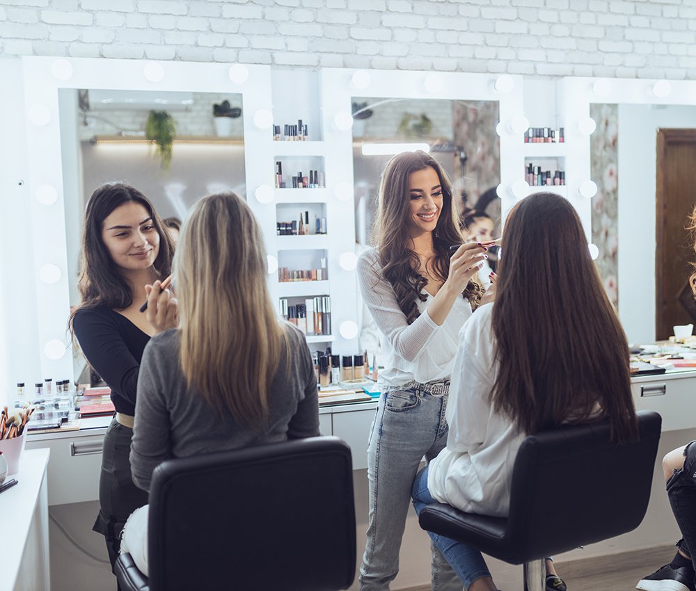 Salas de belleza, beauty supply o barberías